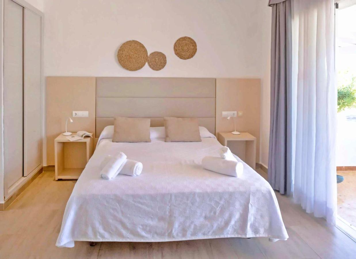 Roquetes - Formentera Break Es Pujols