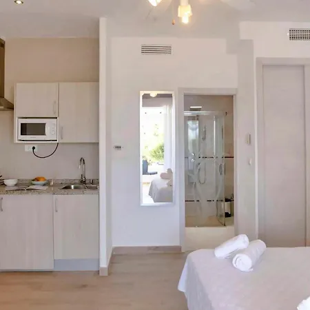 Roquetes Bungalows - Formentera Break Es Pujols Exterior photo