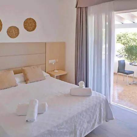 Roquetes Bungalows - Formentera Break Es Pujols Exterior photo